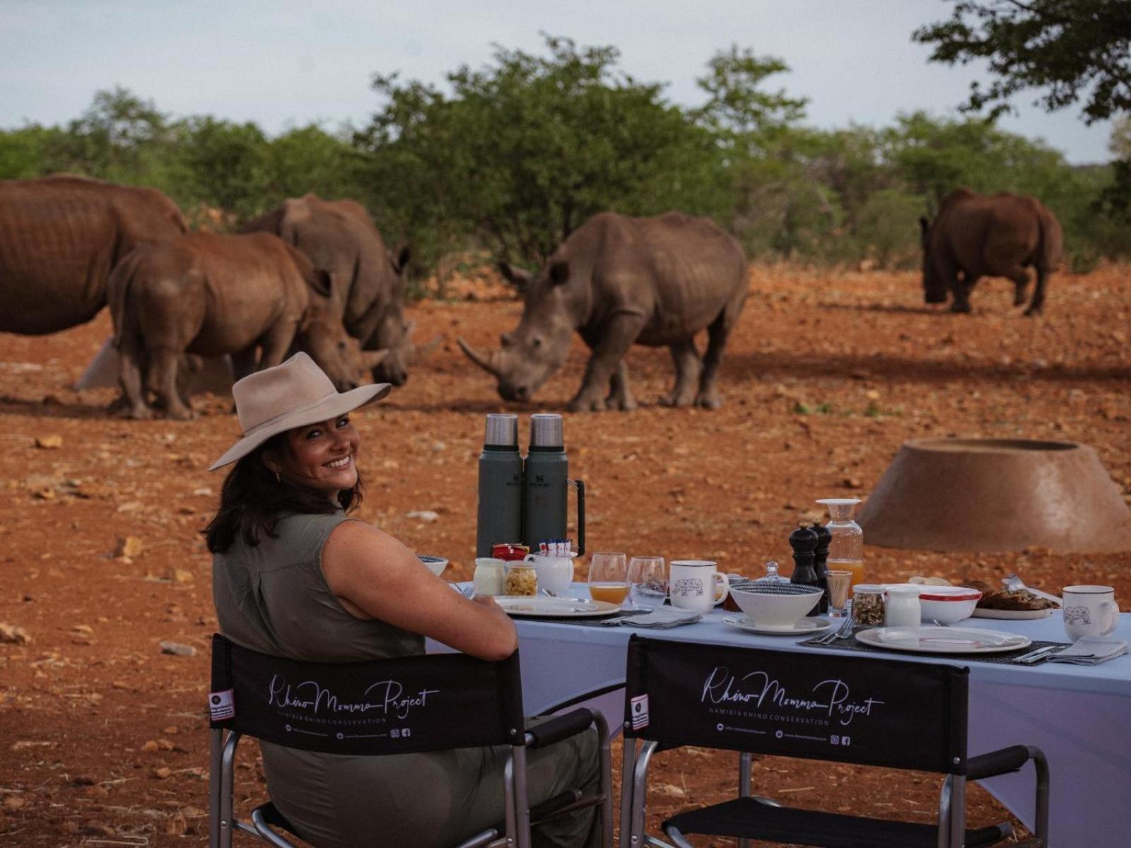 Hotel Kifaru Bush Camp à Outjo Extérieur photo