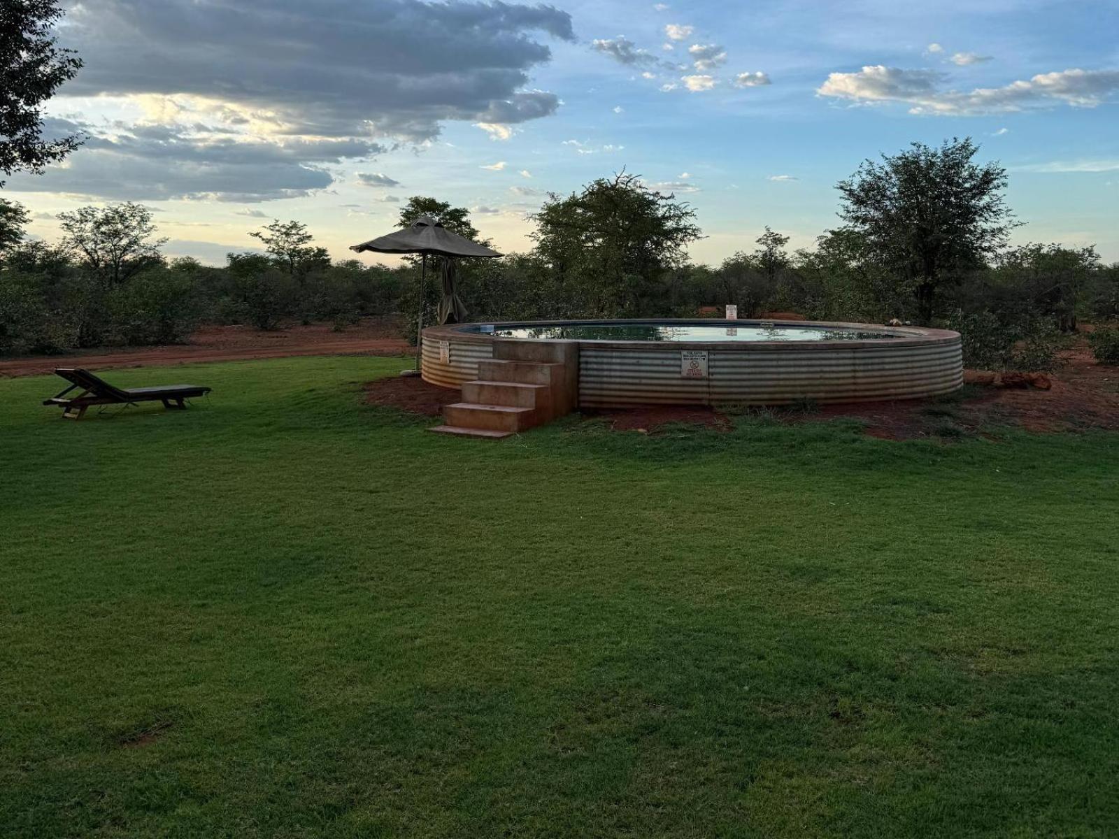 Hotel Kifaru Bush Camp à Outjo Extérieur photo
