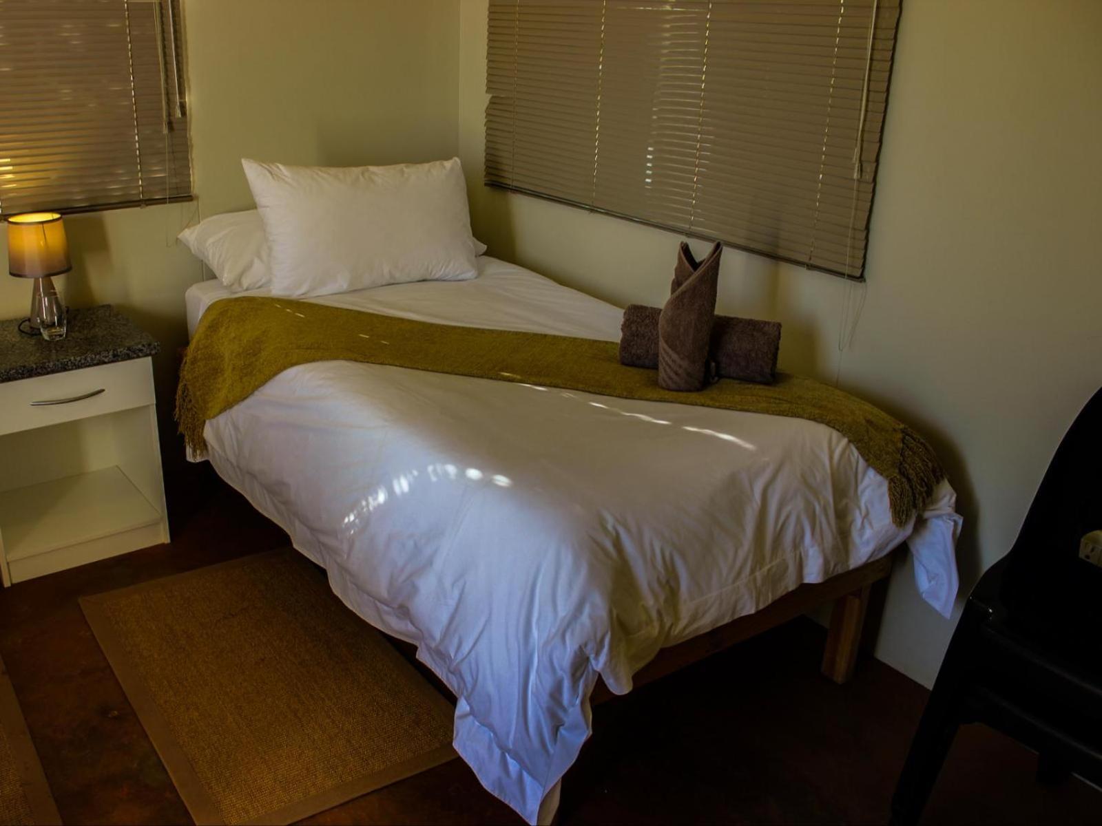 Hotel Kifaru Bush Camp à Outjo Chambre photo